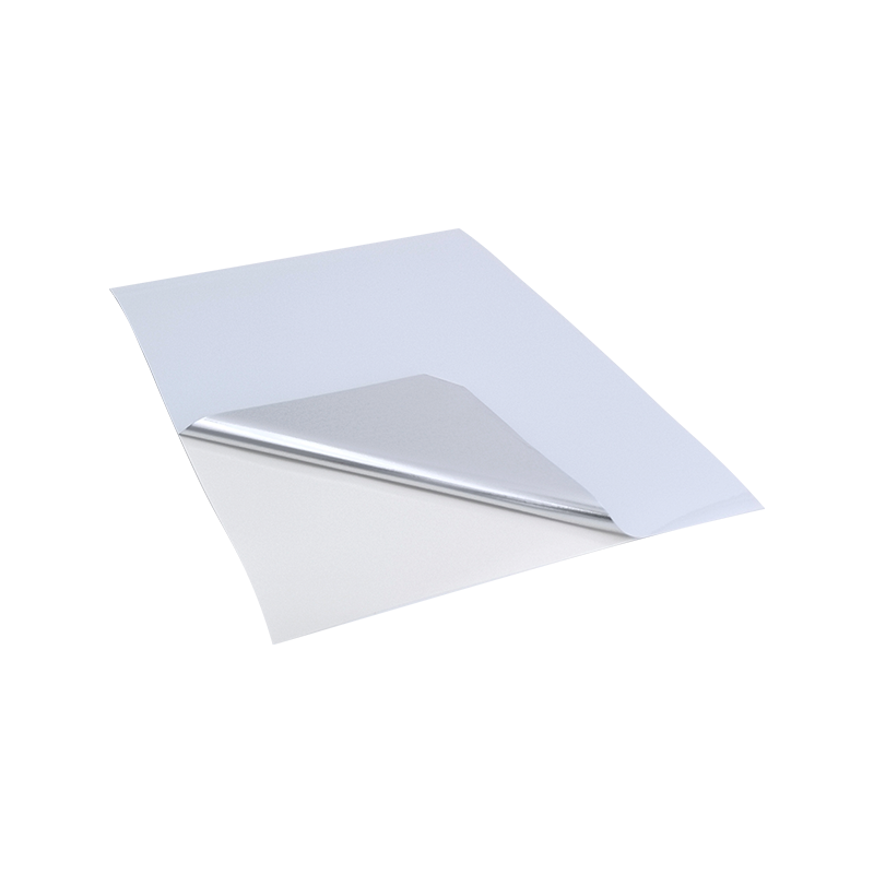 25 um žiarivo biela samolepiaca papierová nálepka s PET filmom na pneumatiky 