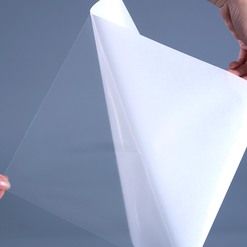 25-mikrový priehľadný PET film s odnímateľnými samolepiacimi priehľadnými polyesterovými štítkami