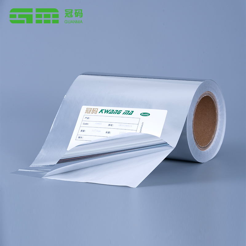 50 mic lesklý strieborný PP samolepiaci papier Jumbo kotúč s lepidlom na pneumatiky